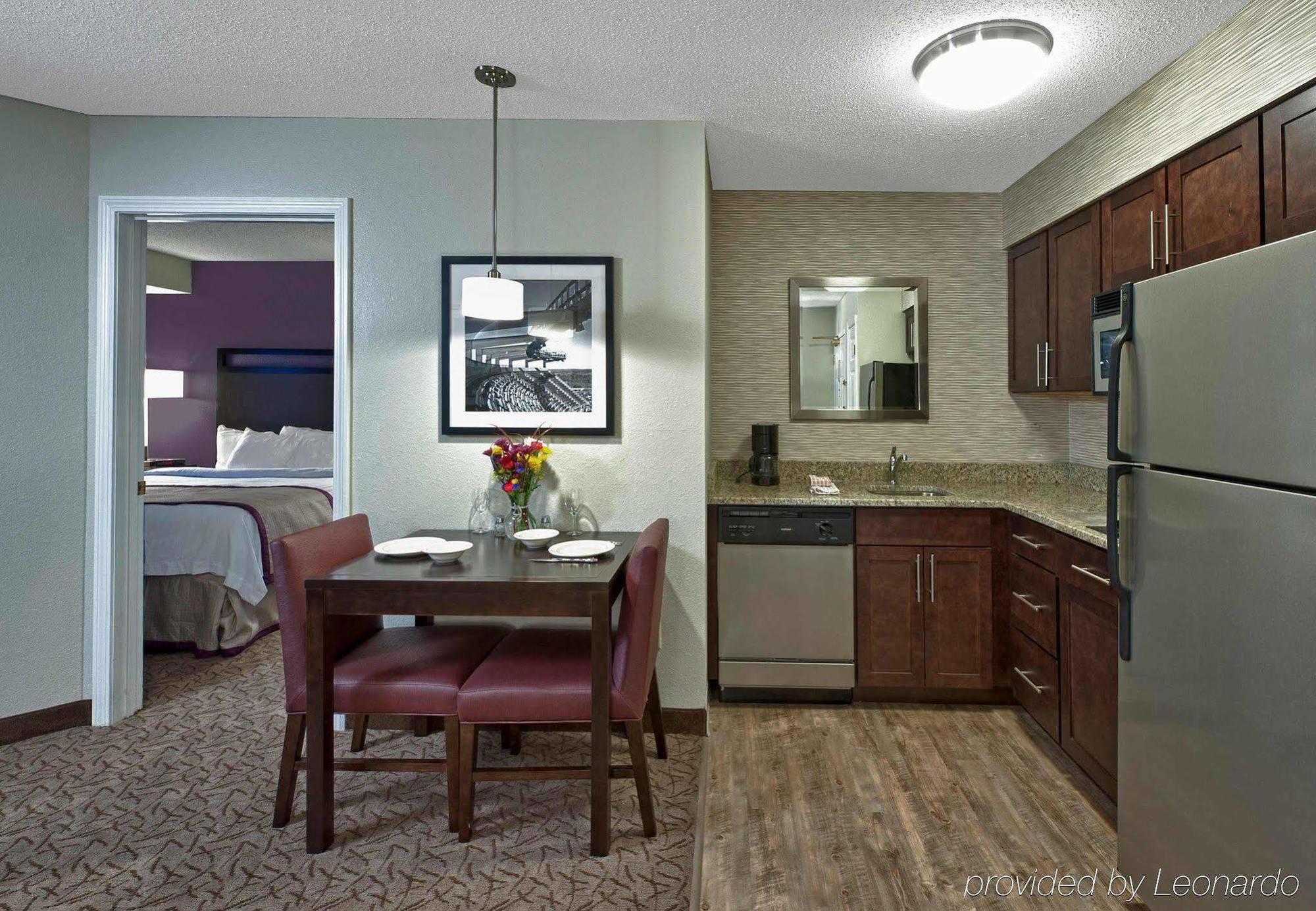 Residence Inn Boston Foxborough Pokoj fotografie